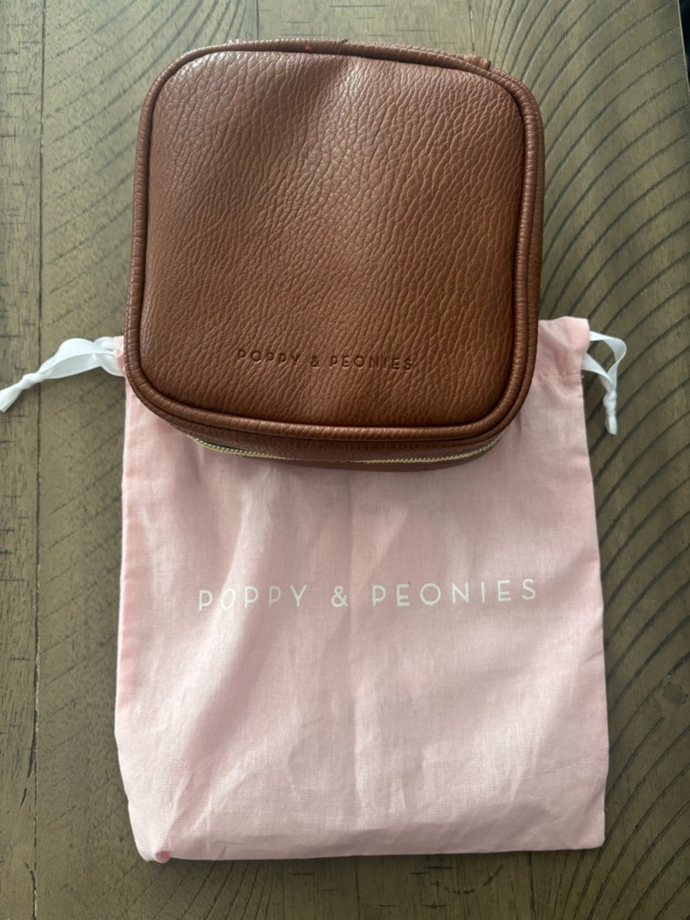 Poppy & Peonies Tan Leather Travel Jewelry Case with Pink Drawstring Pouch